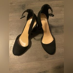 Lauren Conrad Hydrangea Faux Suede Block Heels 8 1/2